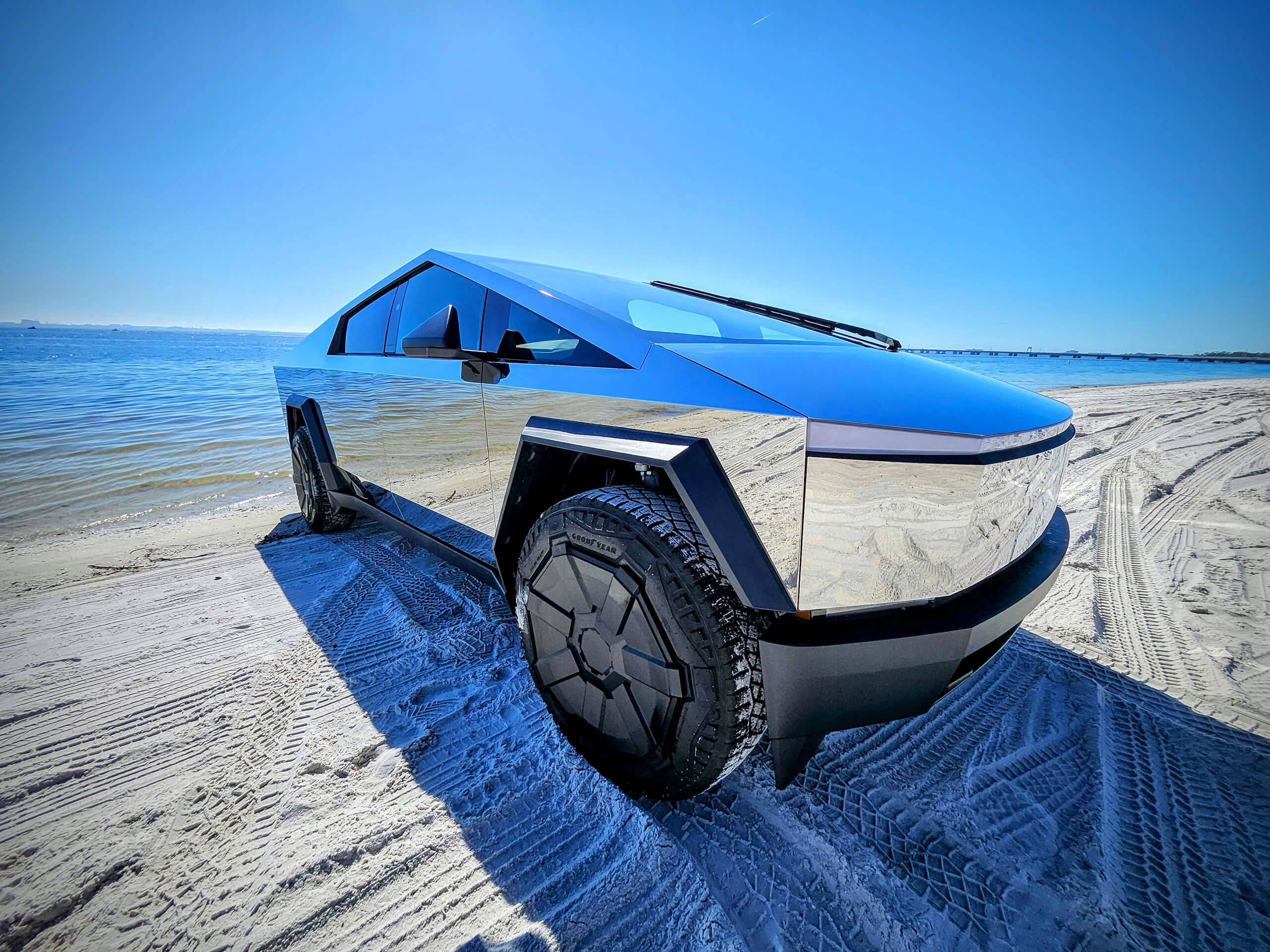 Mirrored Cyber on the Beach